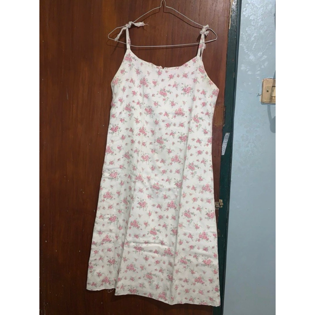 Preloved Dress pink coquette flowers