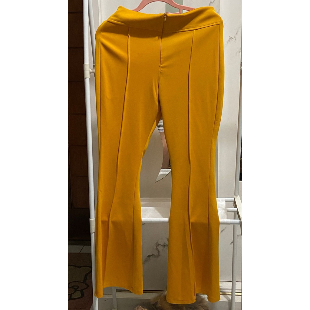 preloved celana scuba cutbray