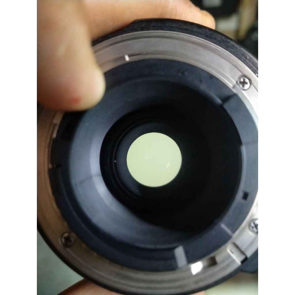 lensa tele tamron  70-300 for nikon