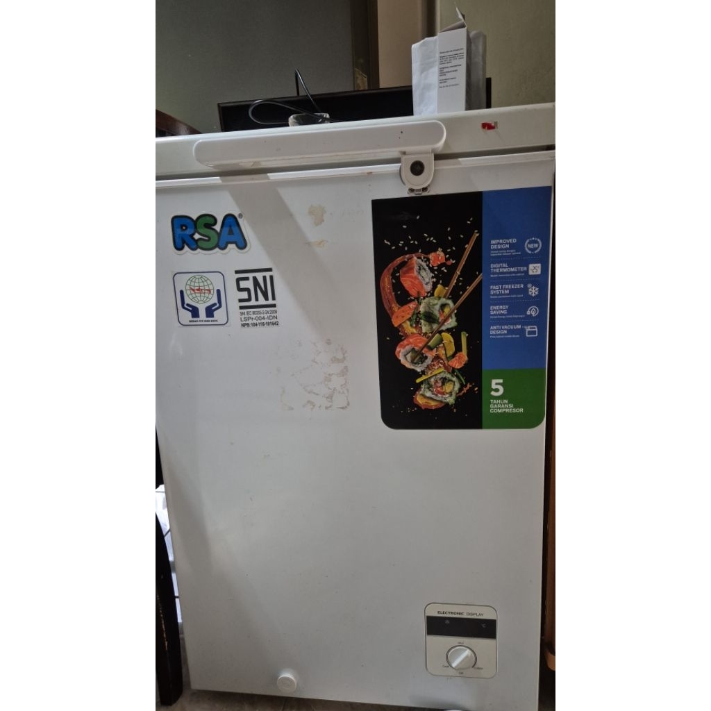 freezer bekas 96L RSA
