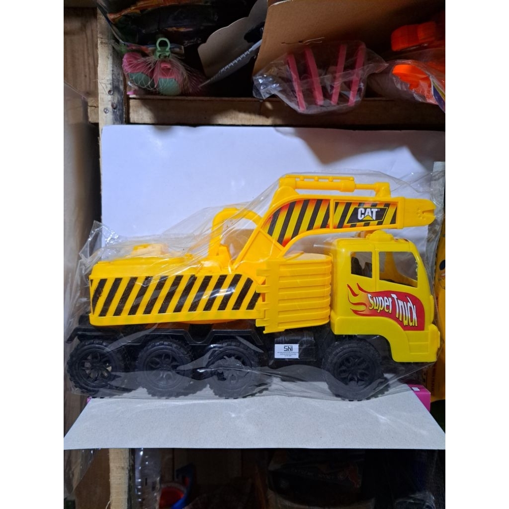 MOBIL BEGO/EXASAVATOR BESAR TTP 888