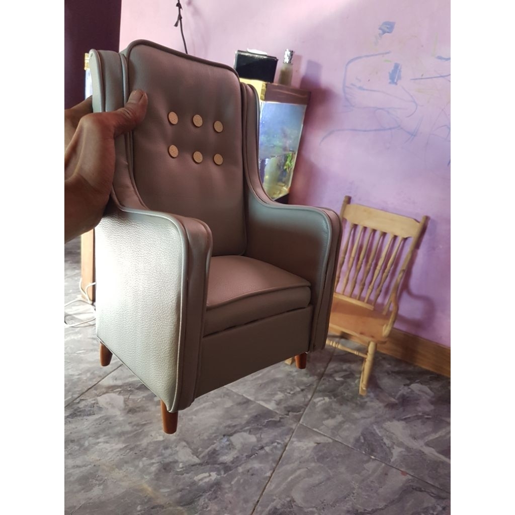 sofa barbie / sofa doll / kursi doll / kursi miniatur