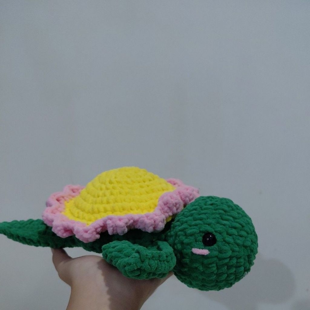 Boneka rajut handmade kura kura
