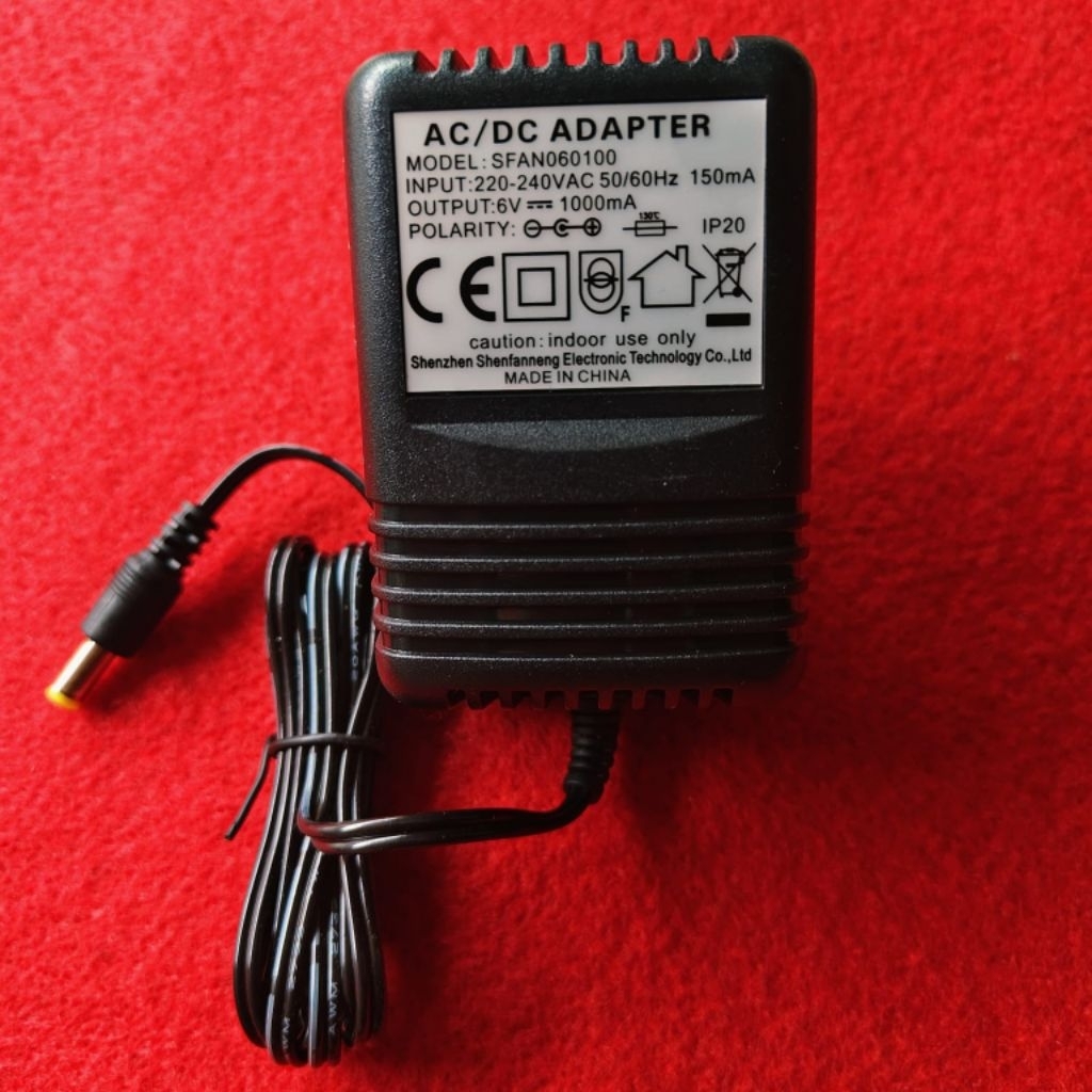 charger adaptor 6v1000mA buat cas batre aki mobil/motor mainan anak