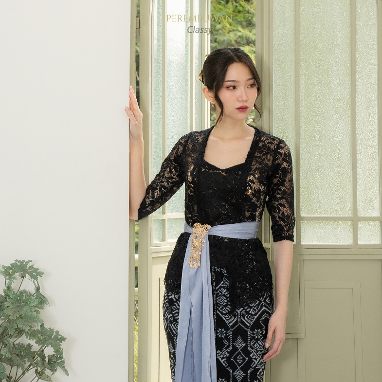 PEREMPUWAN | Kebaya Bali Kutu Baru Brokat Putih Hitam Wisuda Kondangan Wanita Modern Aesthetic Mewah