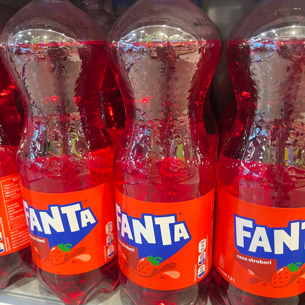 Fanta Minuman berkarbonasi 1 Liter - TOKOSERBASERBIMKS
