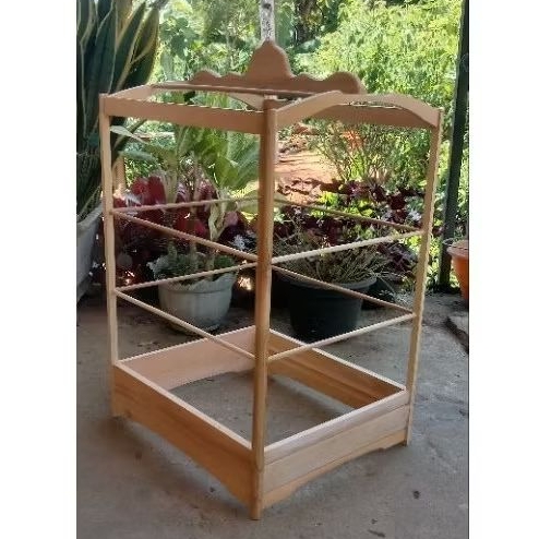 Sangkar ambrukan model bro