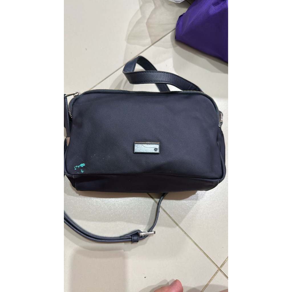 preloved Slingbag samsonite