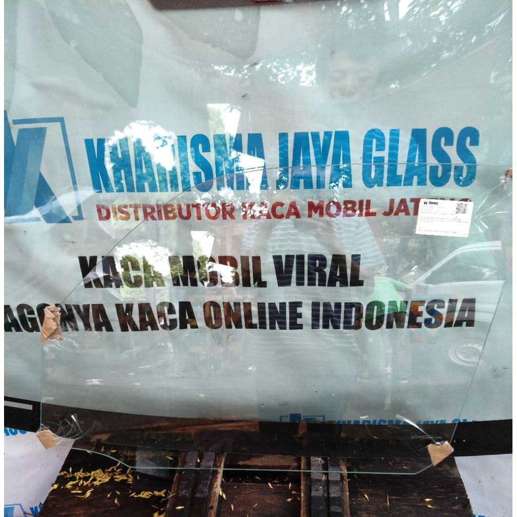 KACA PINTU DEPAN KIRI DAIHATSU GRAND MAX/LUXIO