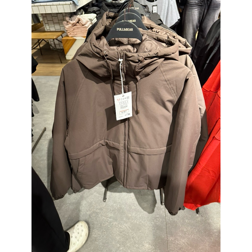 Jaket Pria Lightweight Pull and Bear