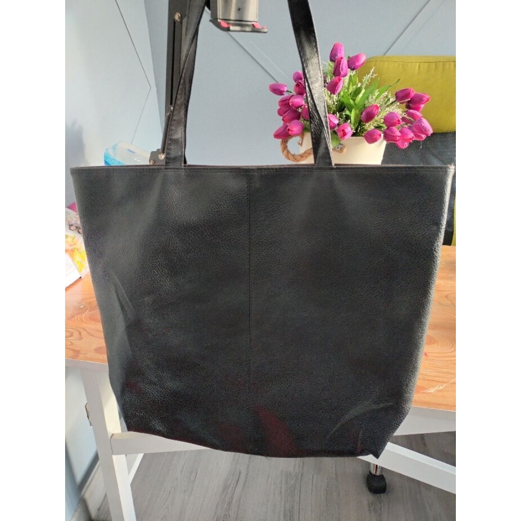 PRELOVED TAS KULAS DONKIE MADE IN KOREA