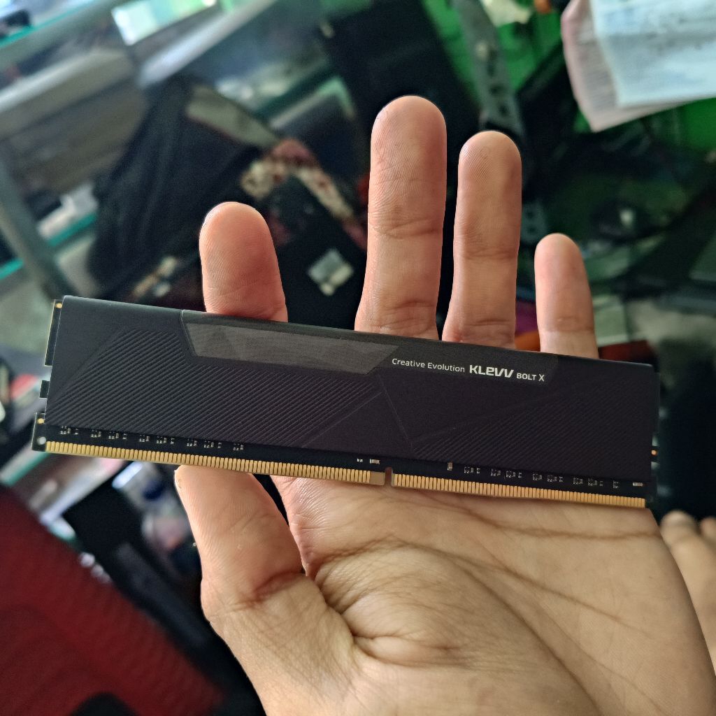 RAM Klevv Bolt X 8gb Single DDR4 3200