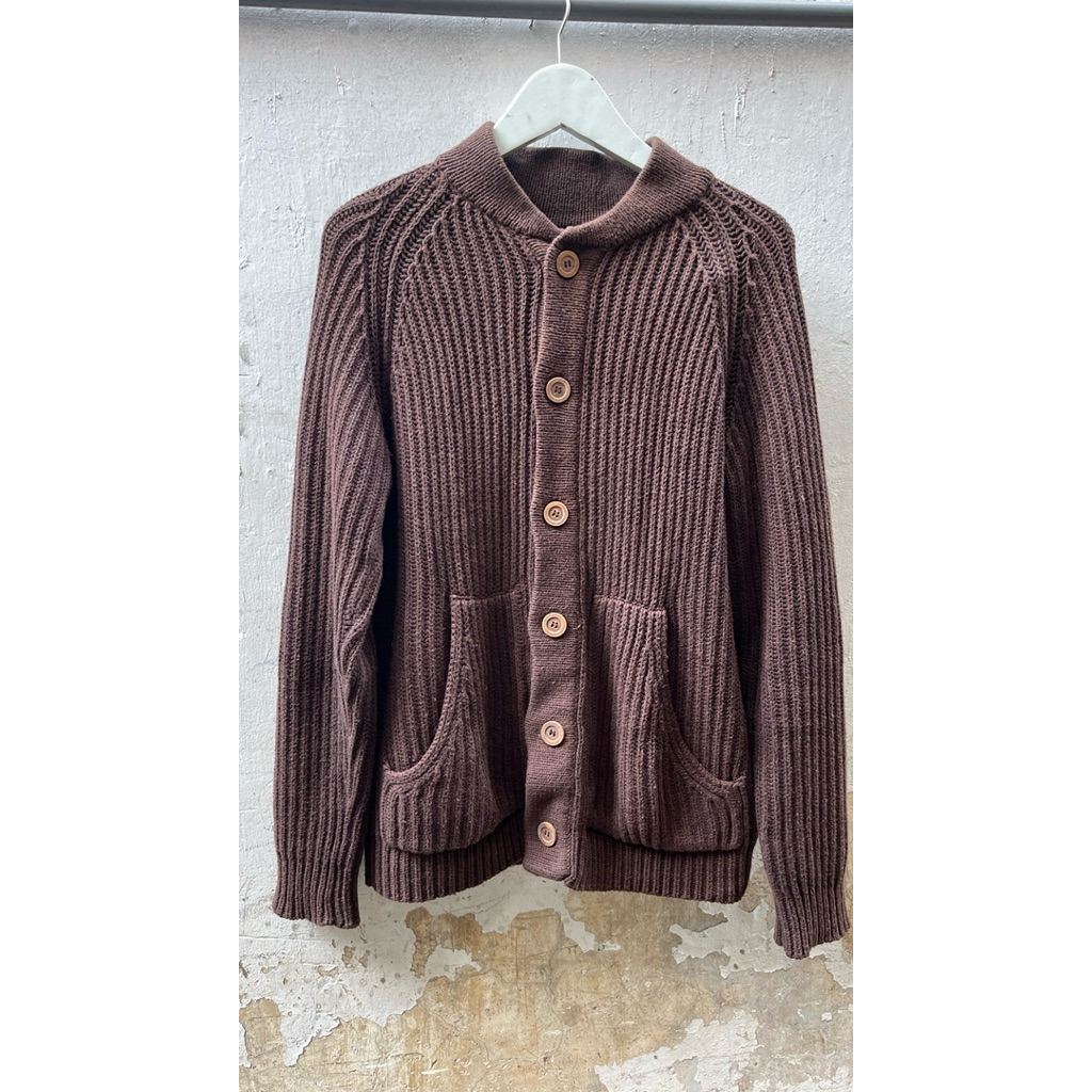 cardigan rajut stussy