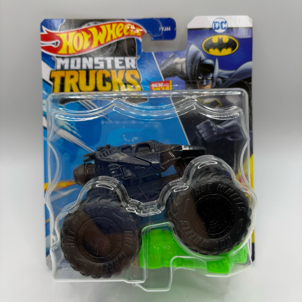 Hot Wheels Monster Trucks Batman Batmobile Tumbler Dark Knight Superhero DC Comics Skala 64 Truck Ho