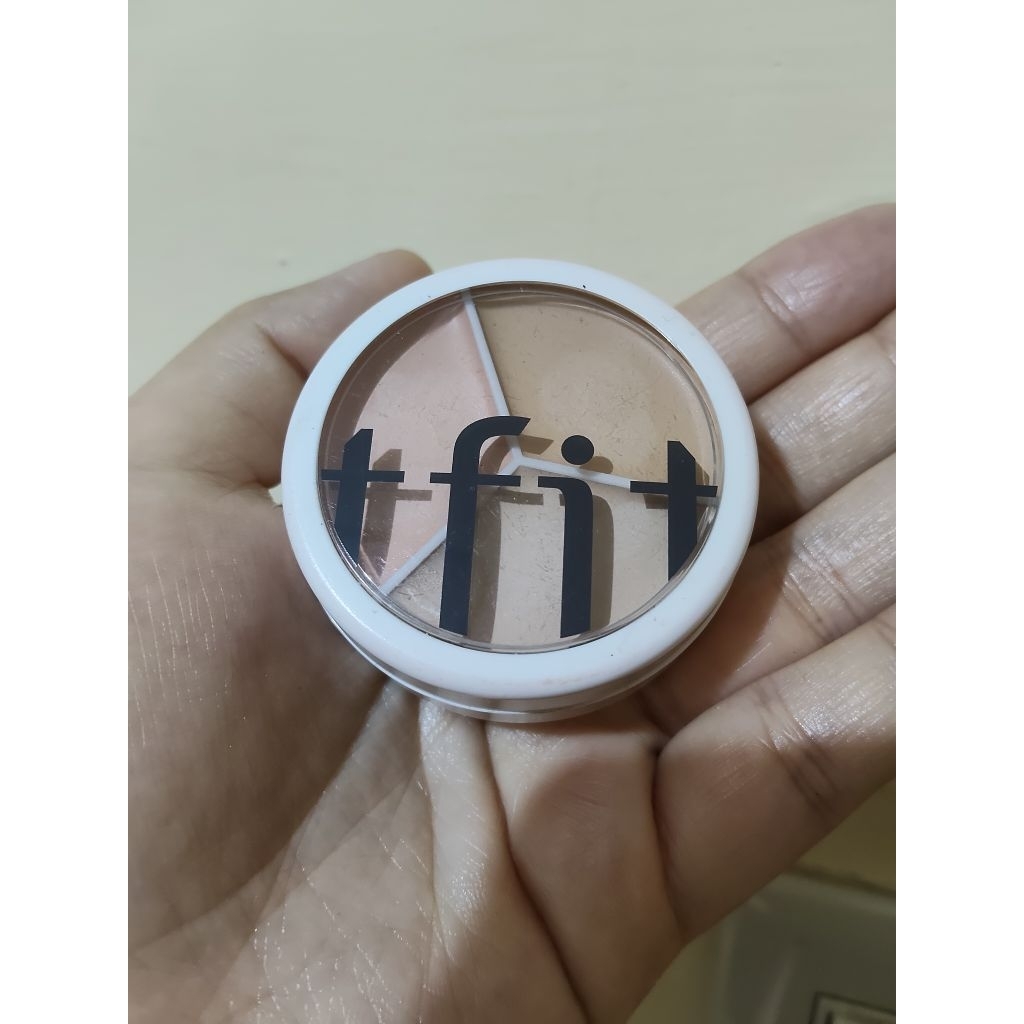 Preloved murah concealer Tfit