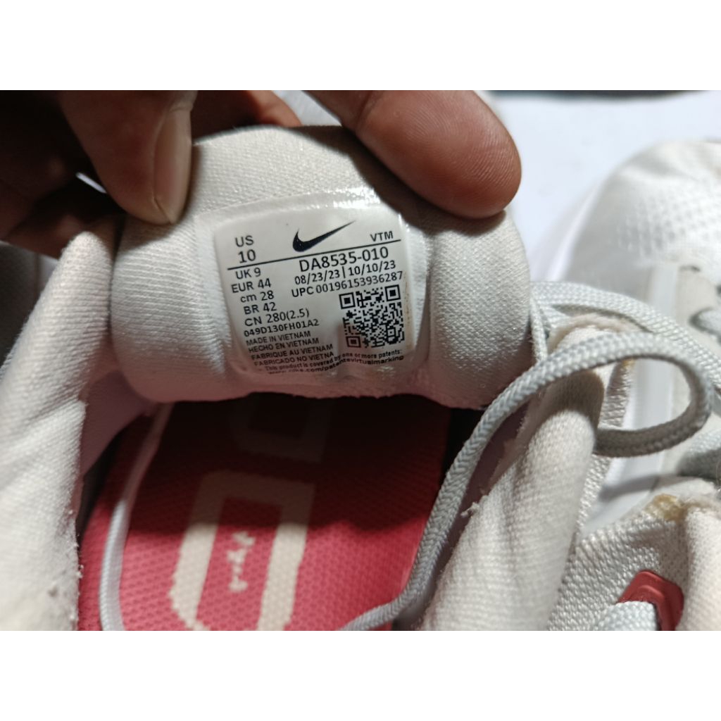 sepatuRunningSecond