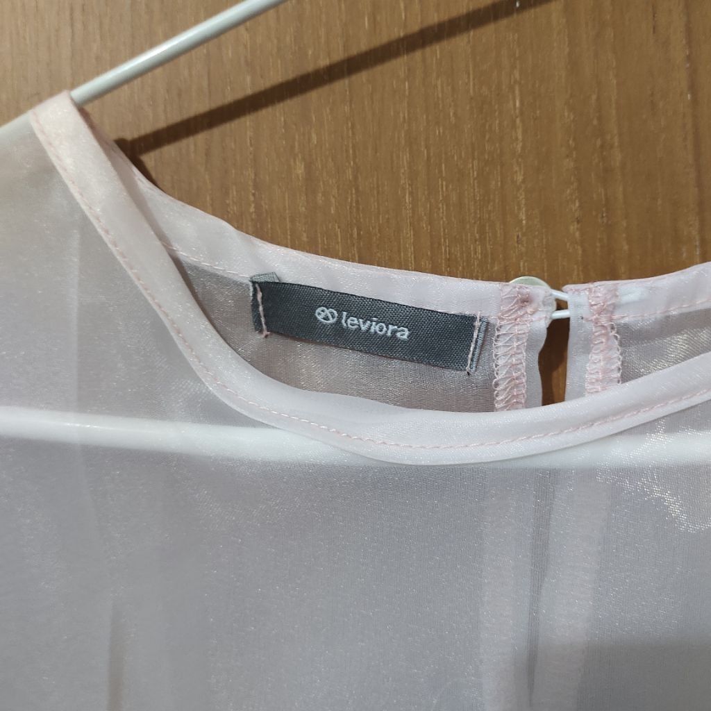 leviora silk dress preloved