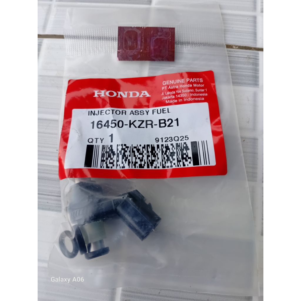16450 -KZR-B21 INJECTOR ASSY  HGP ORIGINAL 100%
