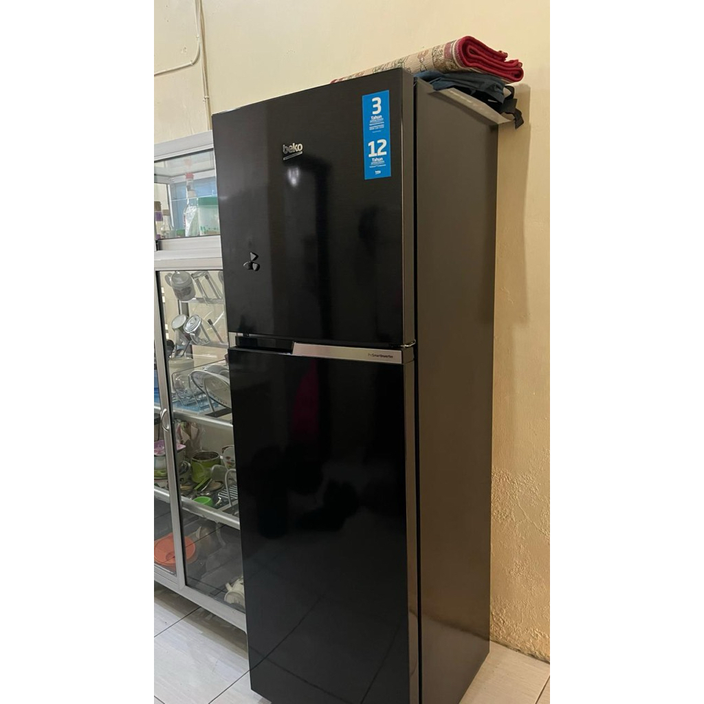 Kulkas 2 Pintu Beko Smart Inverter