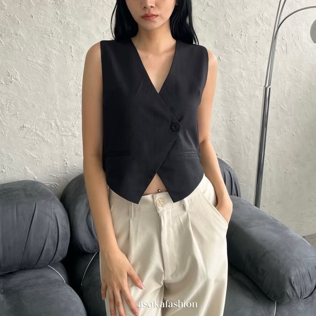 Preloved ASOKA Carmen Vest 730 - Vest Preloved Atasan Wanita Crop - Rompi Sleeveless Top - V-neck Ha