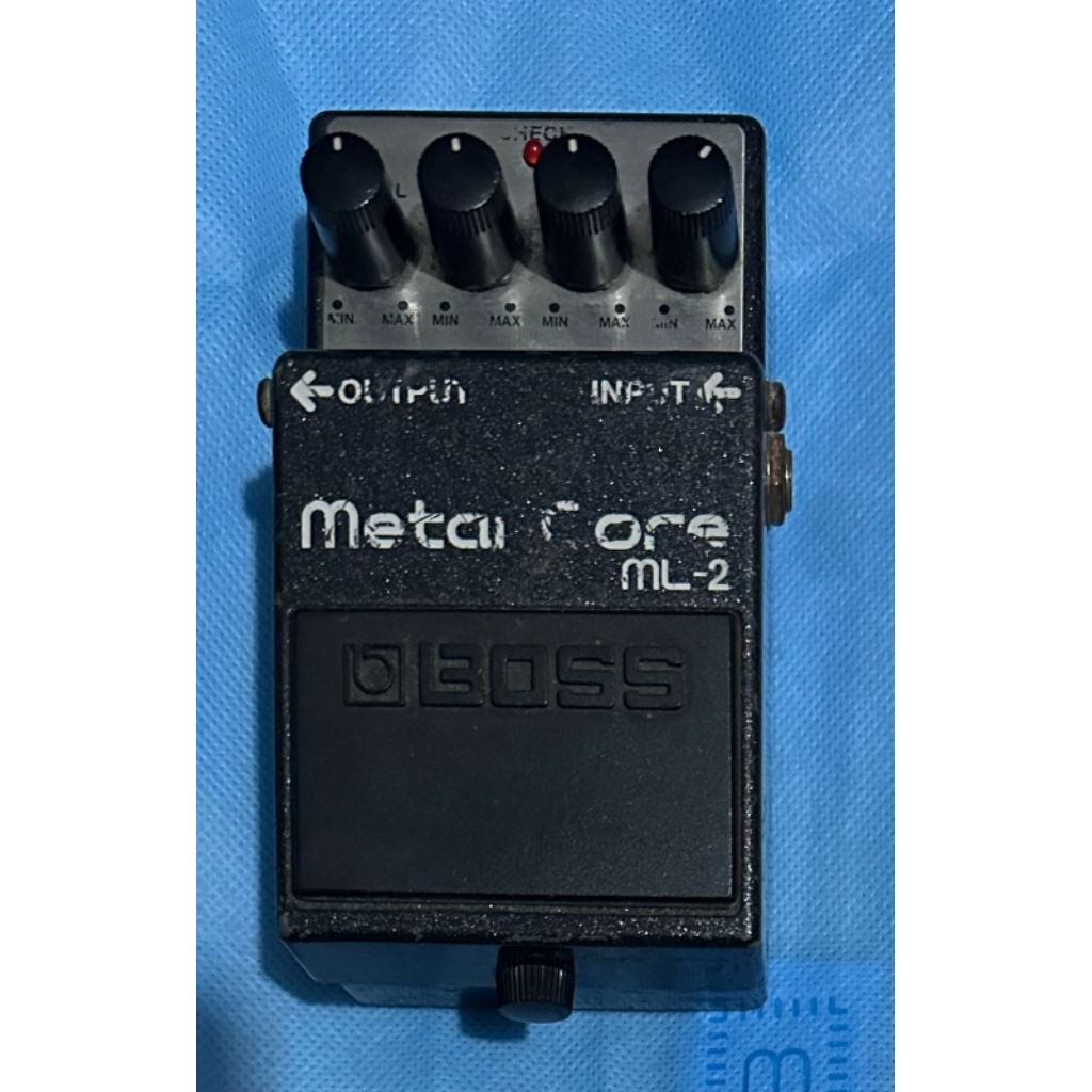 efek gitar boss metal core ml2