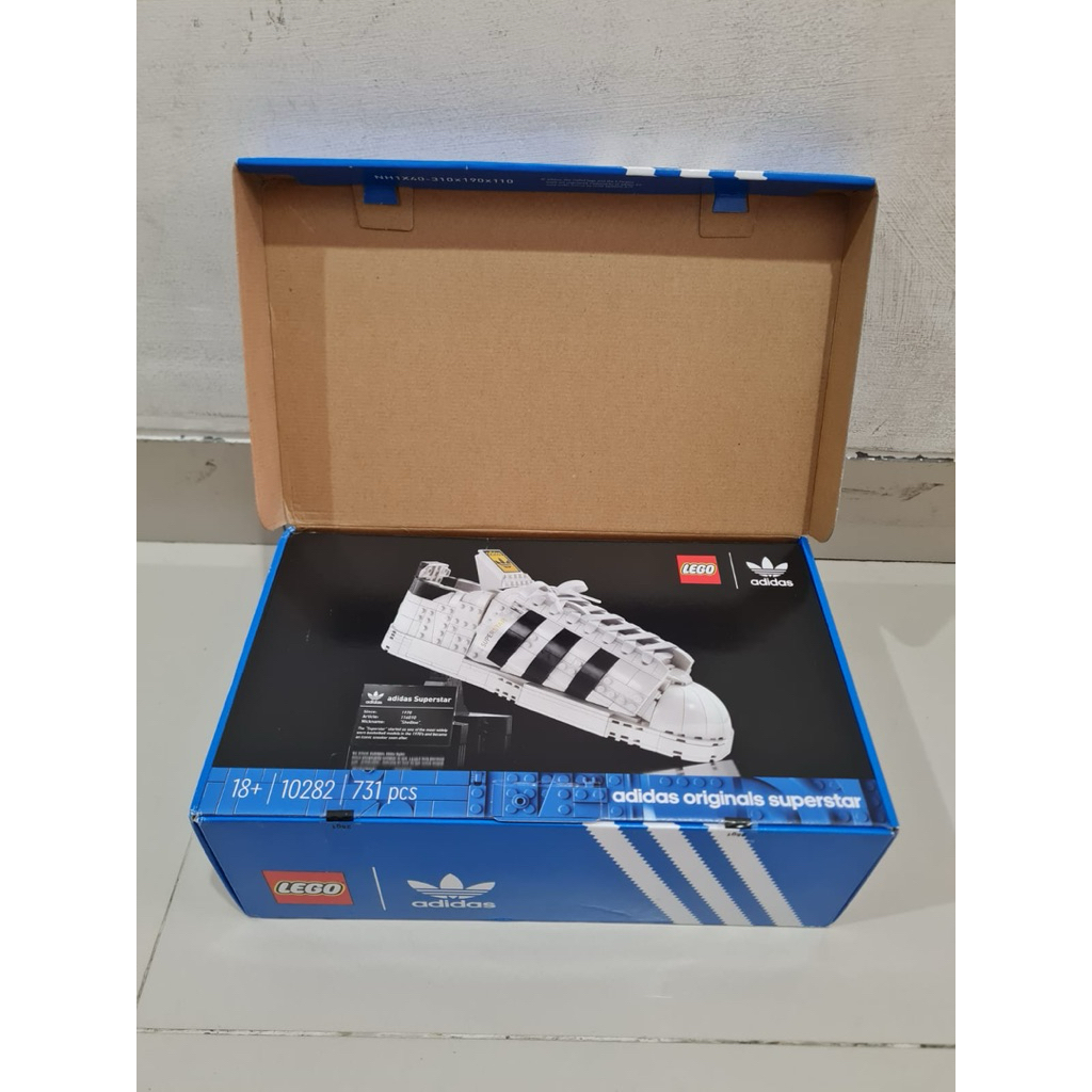 Lego 10282 ADIDAS ORIGINALS SUPERSTAR CREATOR EXPERT