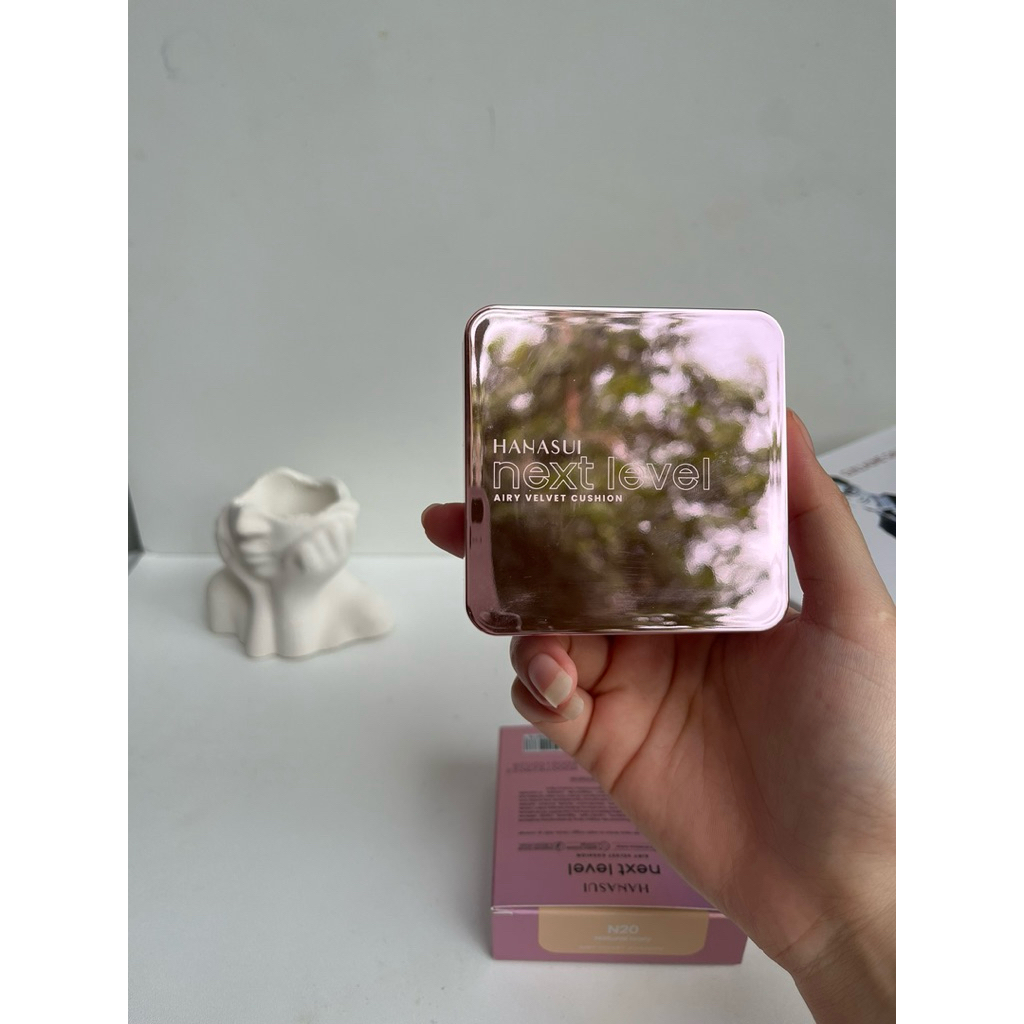 Hanasui cushion Natural Ivory