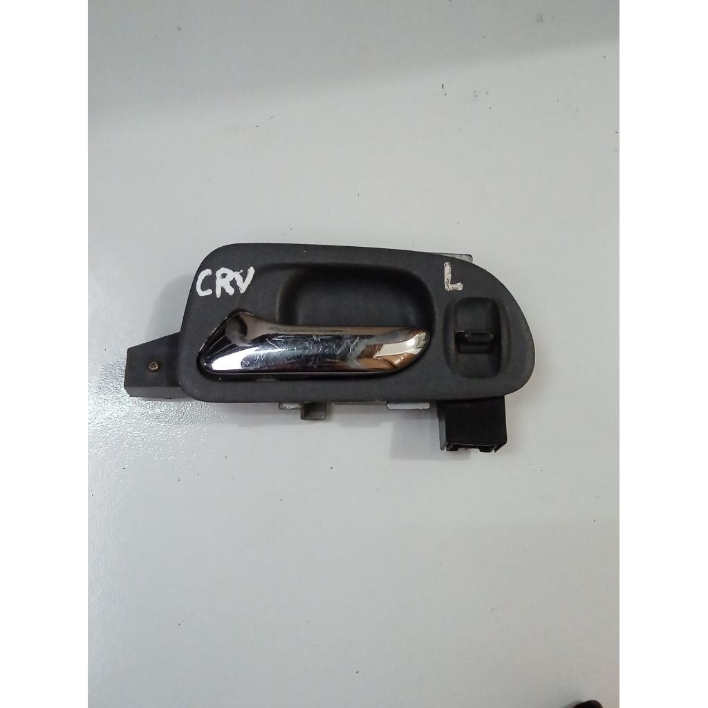 Handle Pintu Dalam CRV Belakang L