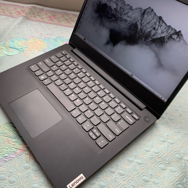 Lenovo IdeaPad 3 Ryzen 3 4300U LIKE NEW