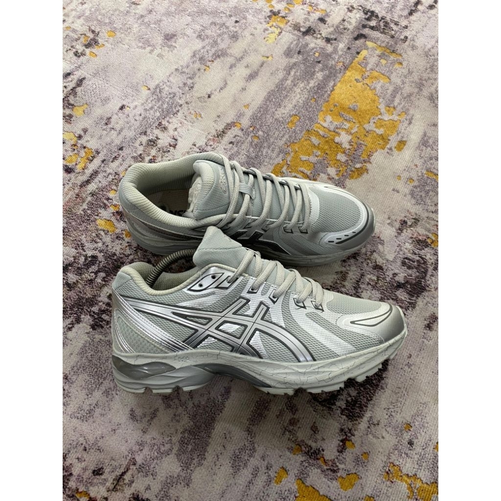Road Running Shoes | Asics Gel Flux 4 Light Grey