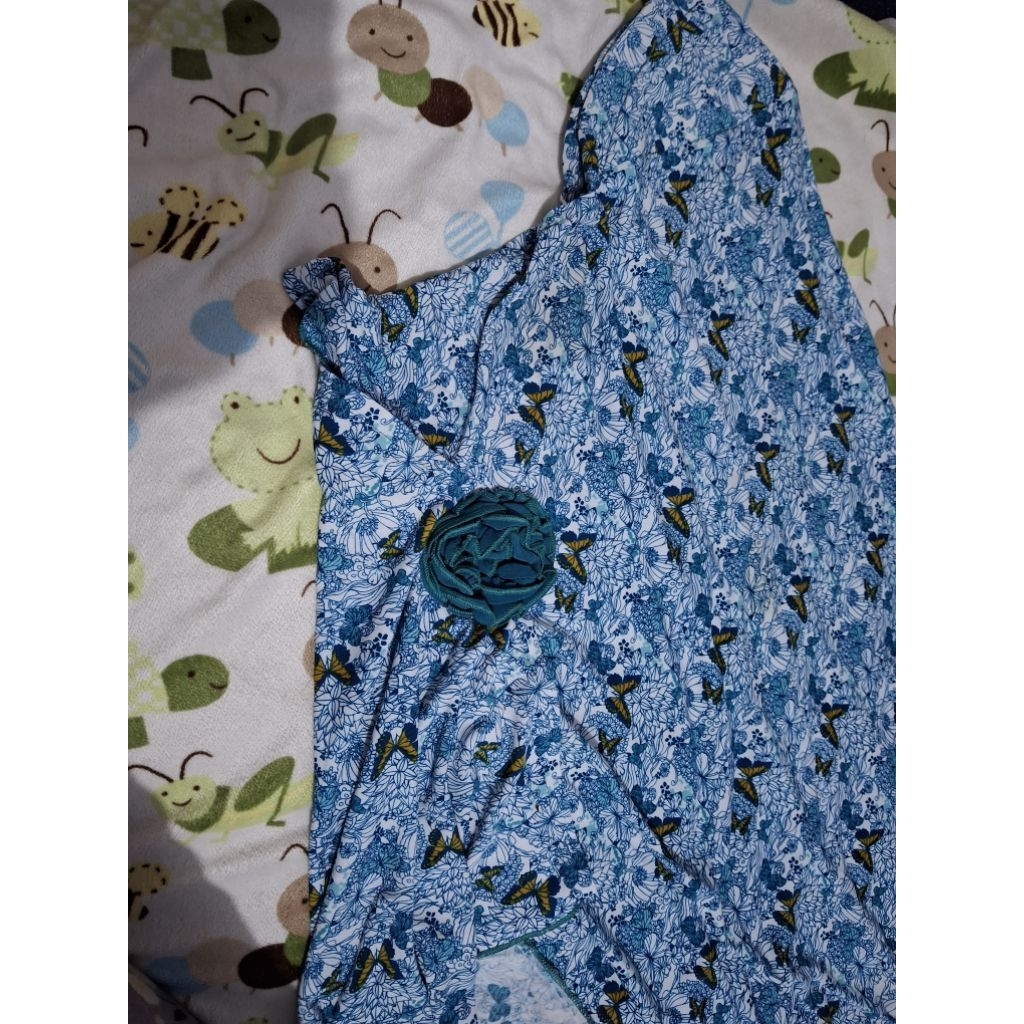 preloved hijab bergo pad motif butterfly warna hijau