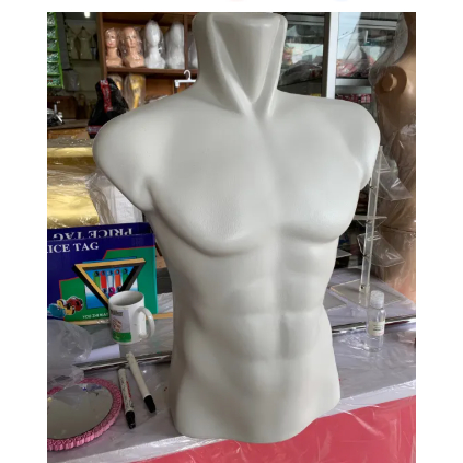 BEKAS LIKE NEW MANEKIN BADAN OTOT PRIA DEWASA PLASTIK + KAKI BESI - PATUNG BAJU PRIA DEWASA - KAOS -