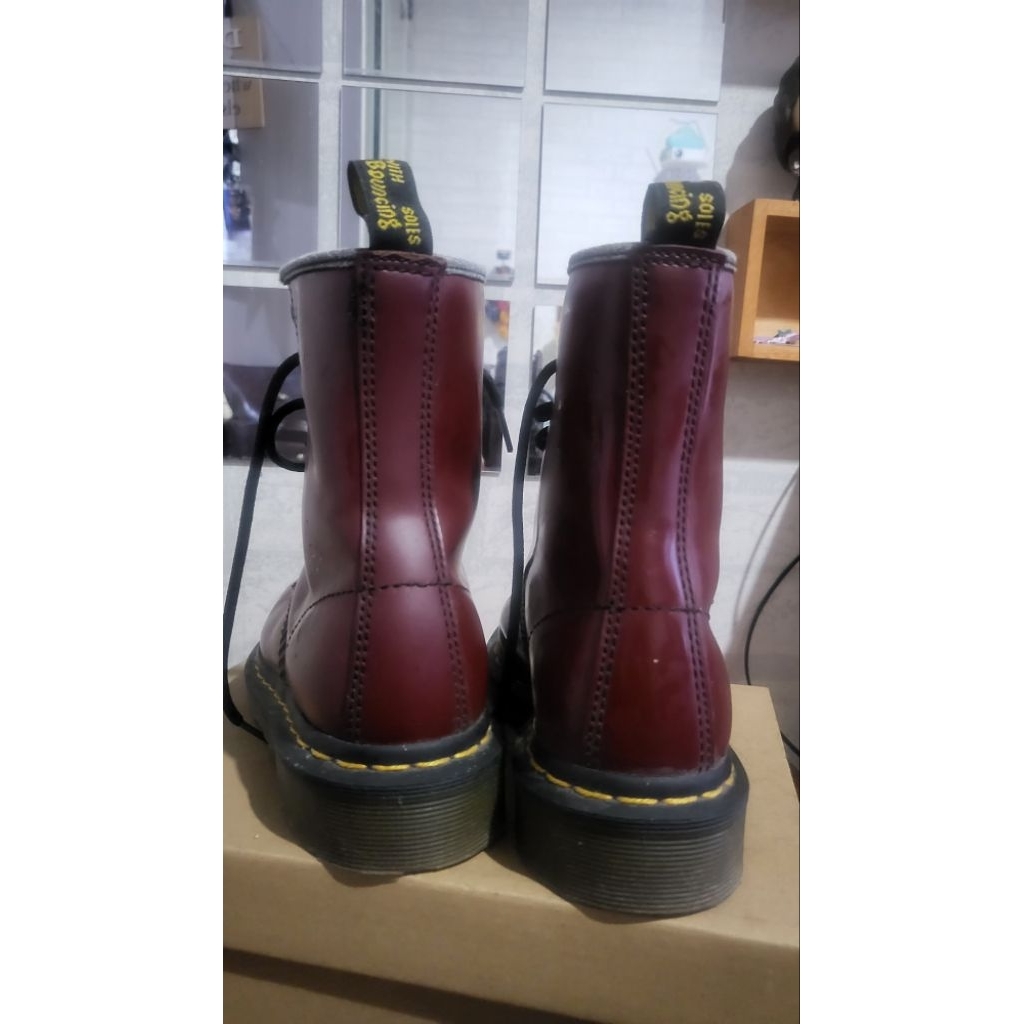 Sepatu Dr. Martens 1460 Cherry Red (Preloved)