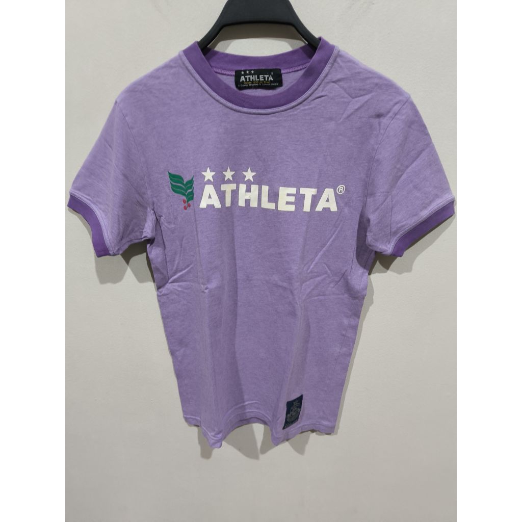 Preloved Kaos Wanita Ungu