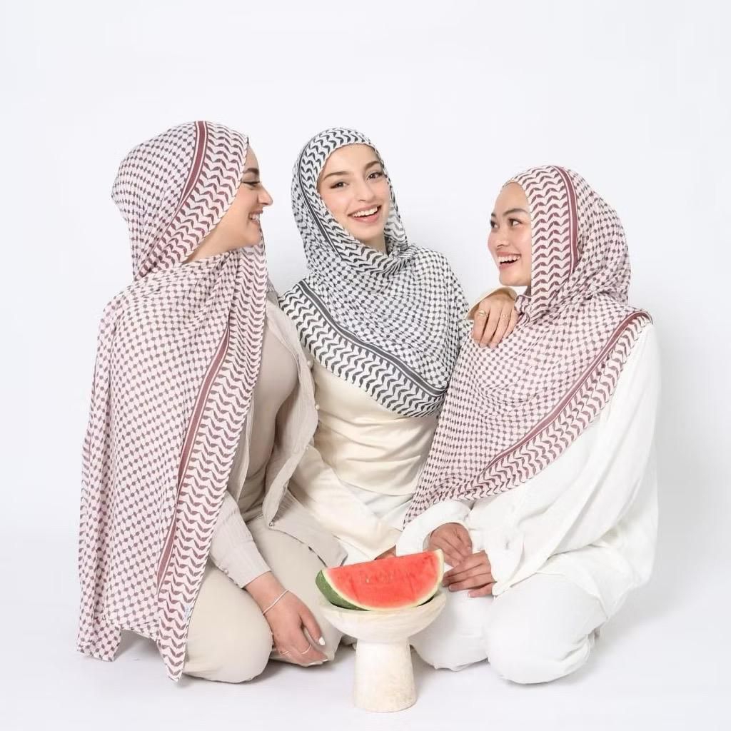 PASHMINA VISCOSE KEFFIYEH PRINT WATERCOLOUR