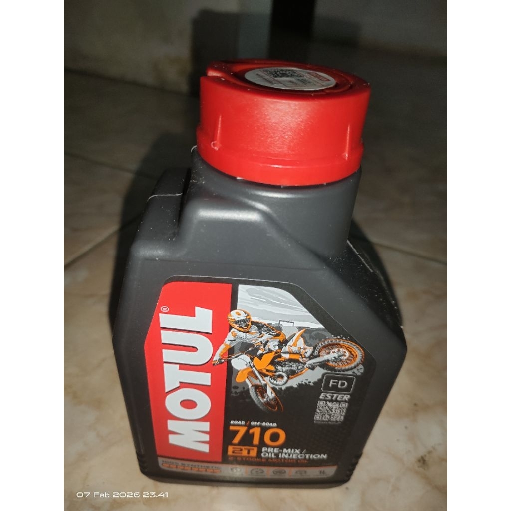 oli samping 2t motul 710