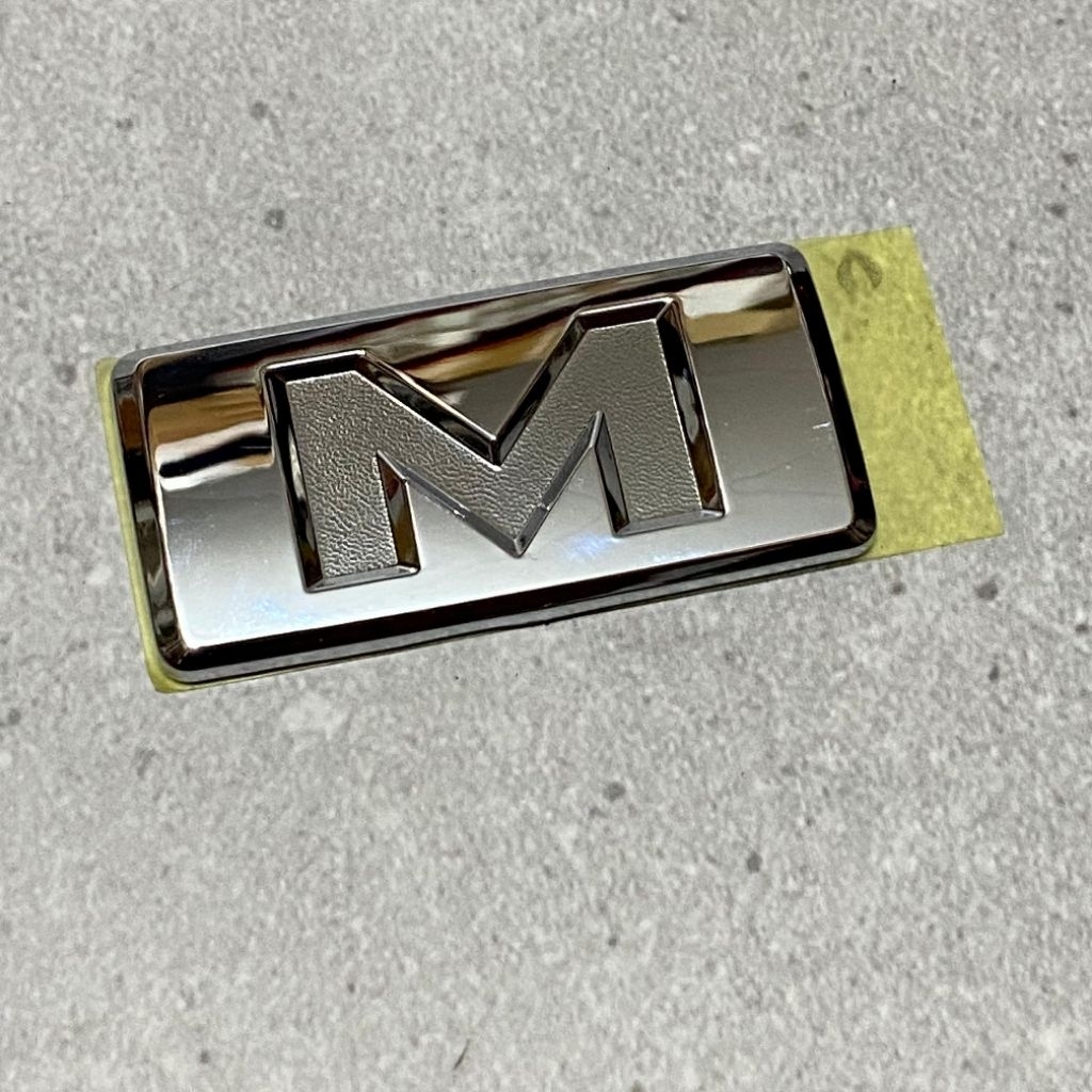 Emblem tipe merek logo huruf M daihatsu ayla sigra terios xenia ORIGINAL