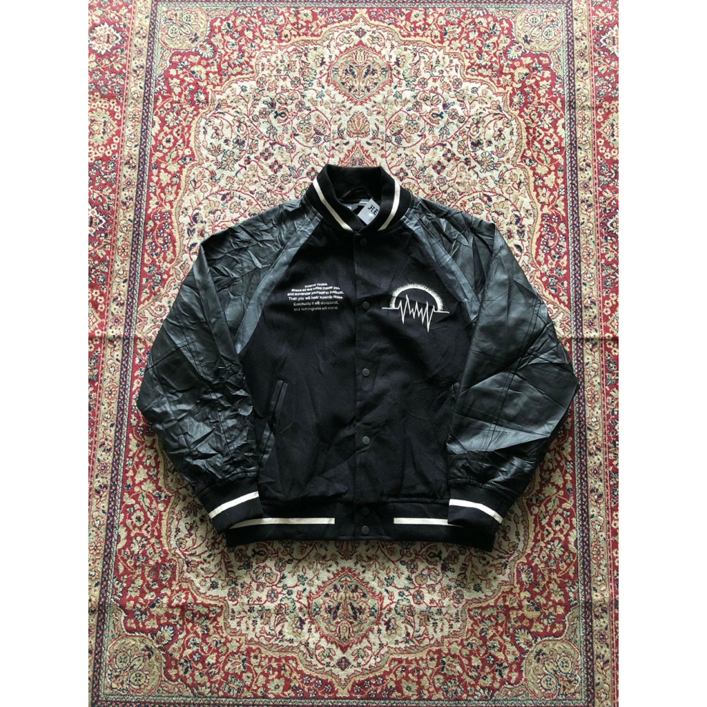 Gu x Undercover jumper stadium jacket Vintage varsity jacket Vintage undercover japan H942
