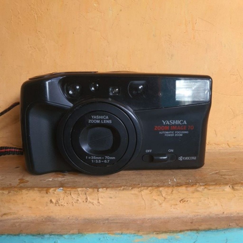 KAMERA ANALOG YASHICA KYOCERA ZOOM IMAGE 70