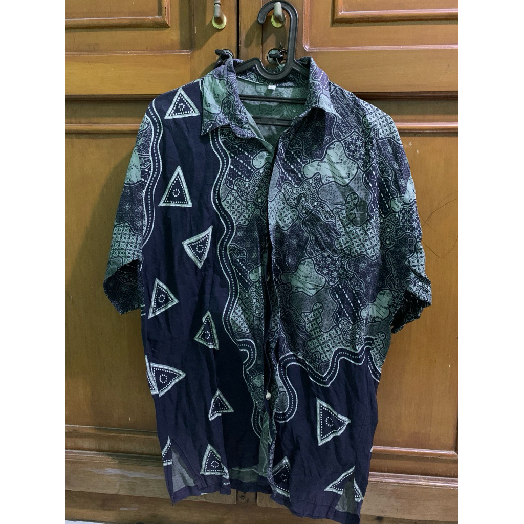 PRELOVED baju batik lengan pendek pria