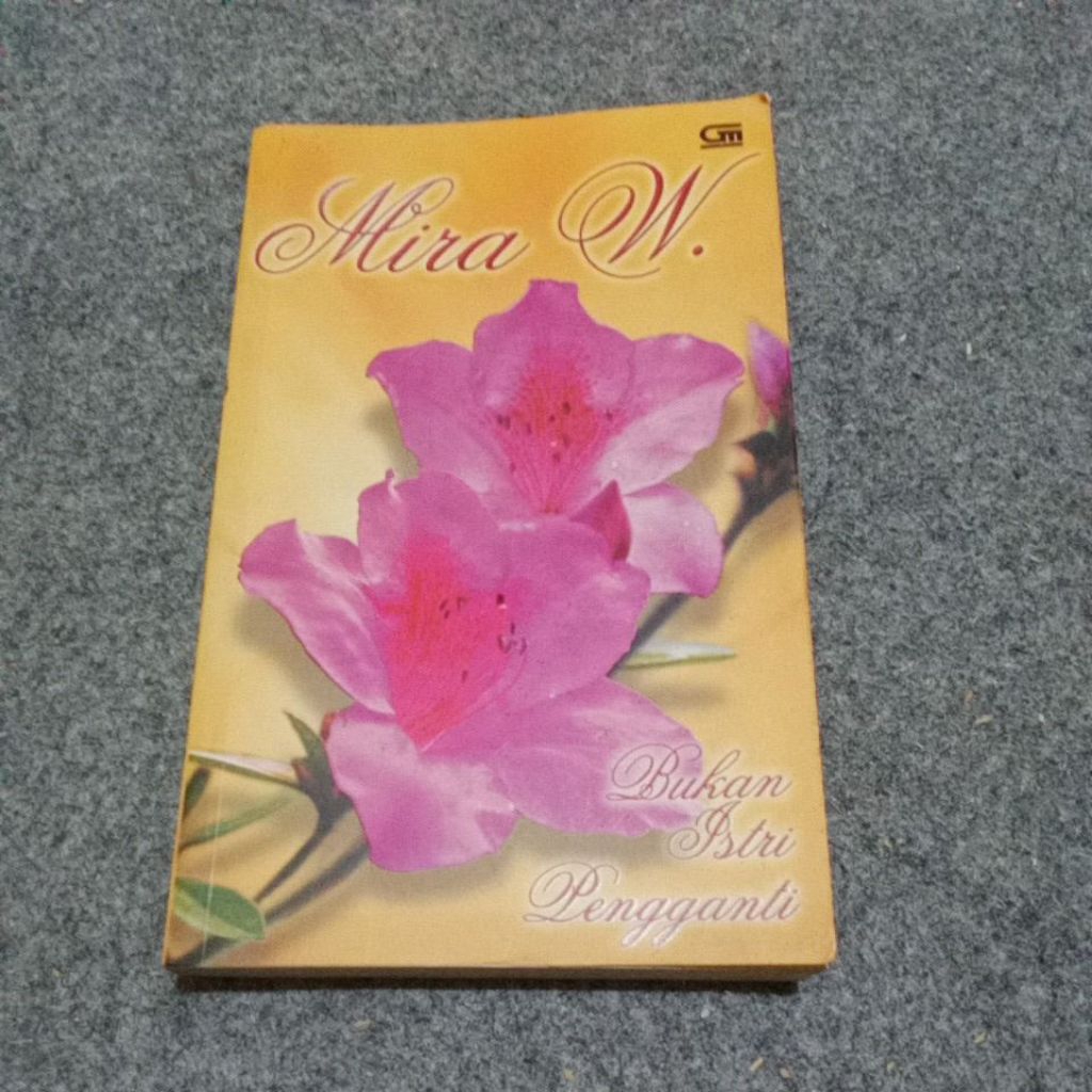 BUKAN ISTRI PENGGANTI MIRA W.