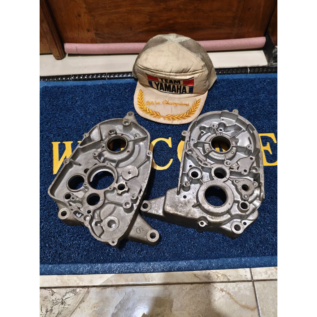 Crankcase Krengkes Blok Tengah Yamaha RS125 RS 125 Original NOS