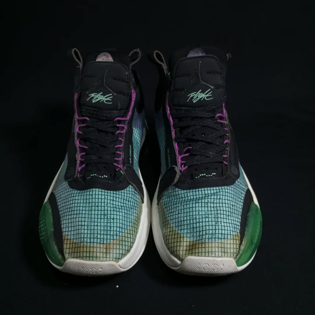 PRELOVED SEPATU BASKET AJ 34 SIZE 41 SECOND