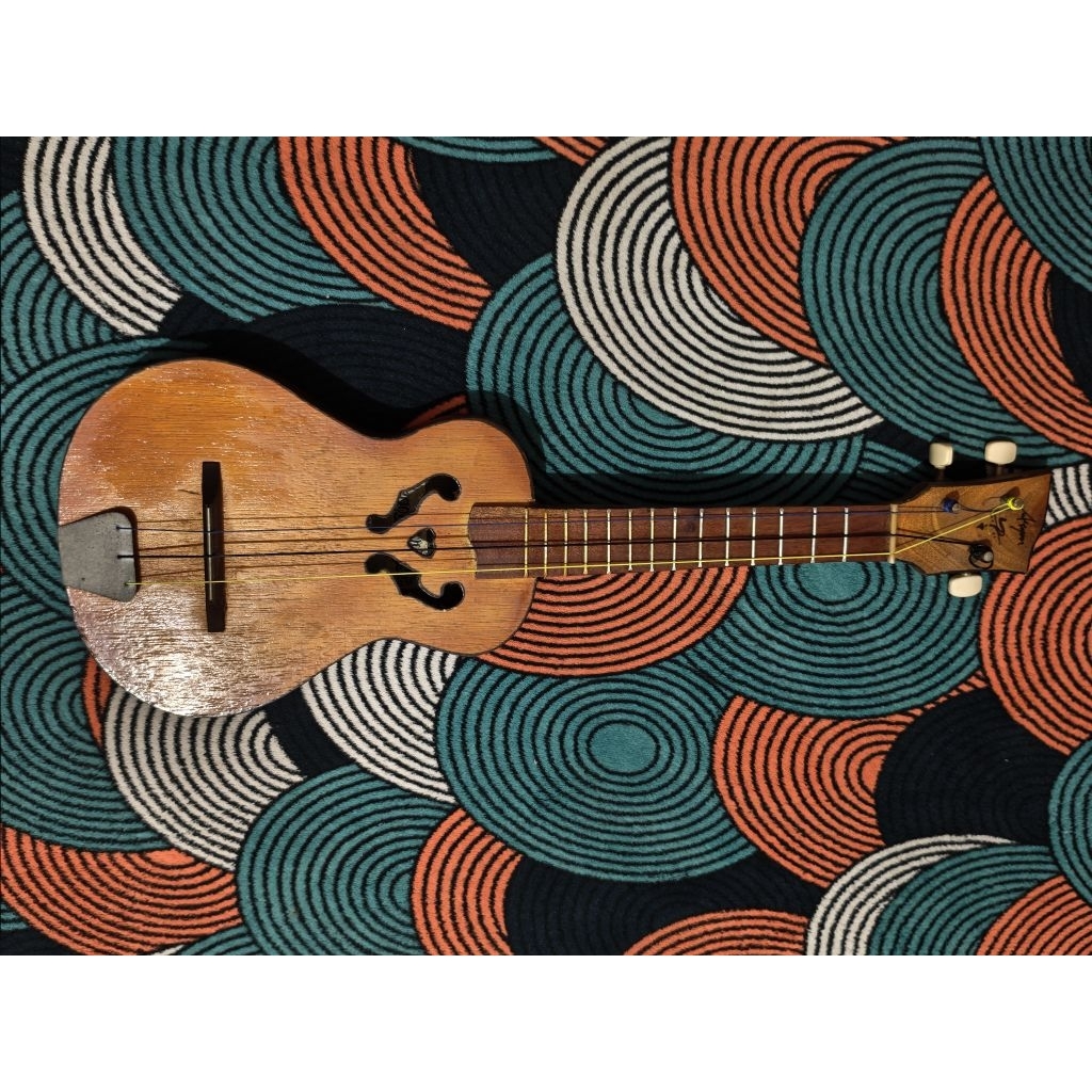 Ukulele cak/cuk keroncong senar 3
