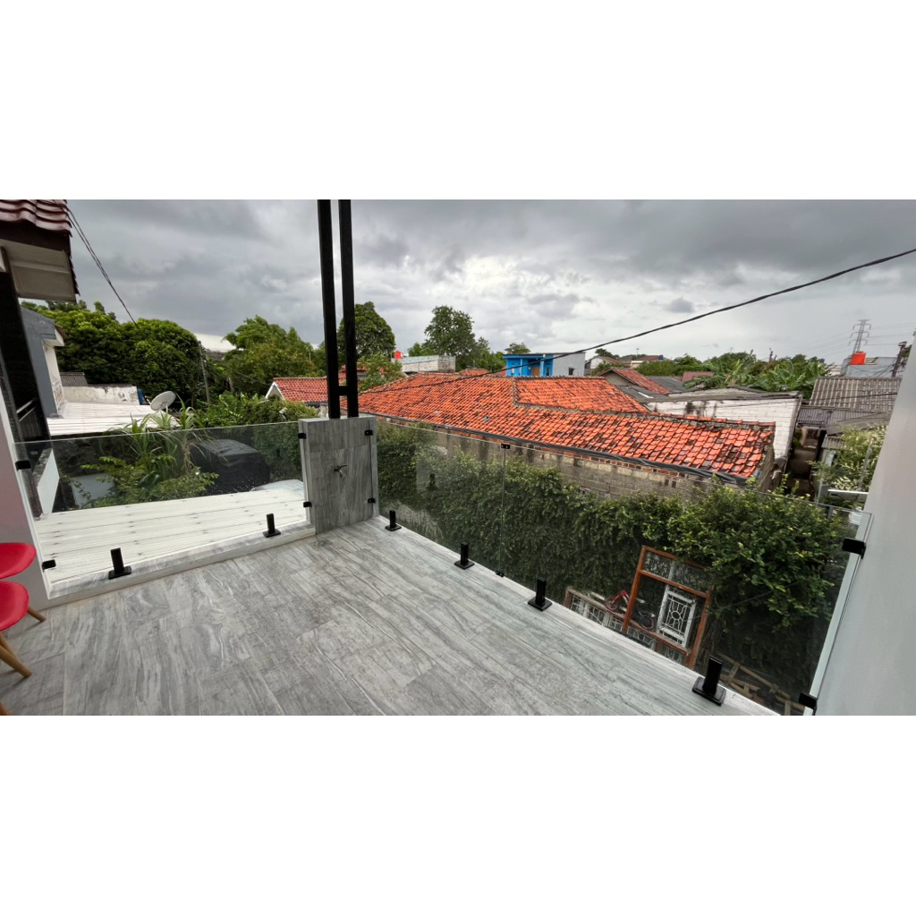 Railing Balkon Frameless Kaca Tempered 12mm