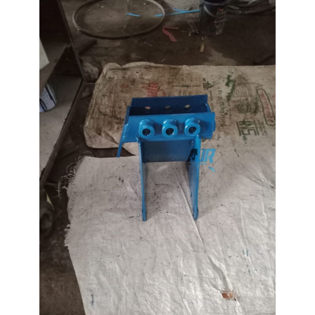 Hitch 1 / Bokongan G1000/Pangkon G1000