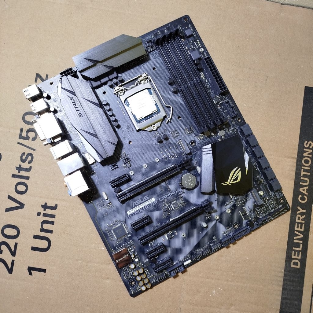Motherboard Asus Strix H270F Gaming Processor Core i7 6700
