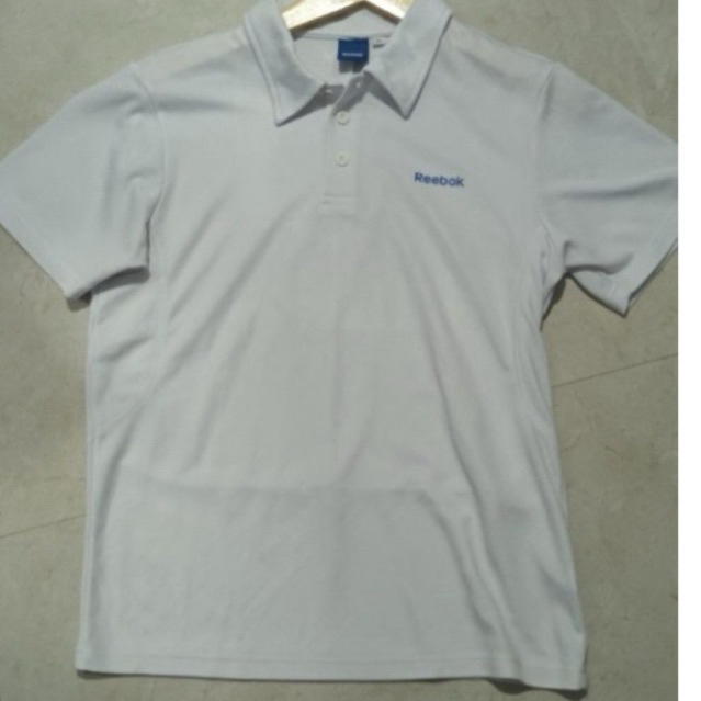 preloved reebok shirt