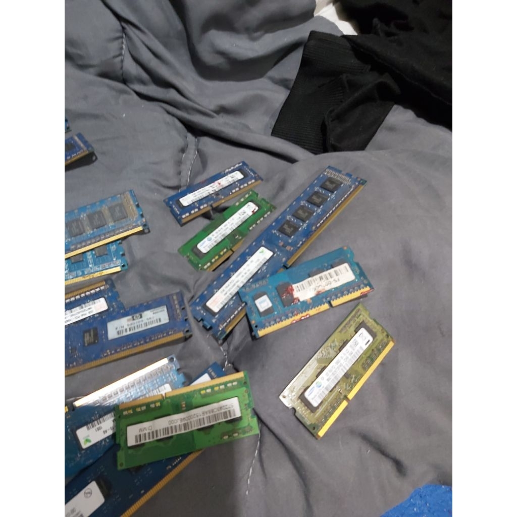 RAM DDR3 SODIM DAN LONGDIM 4GB