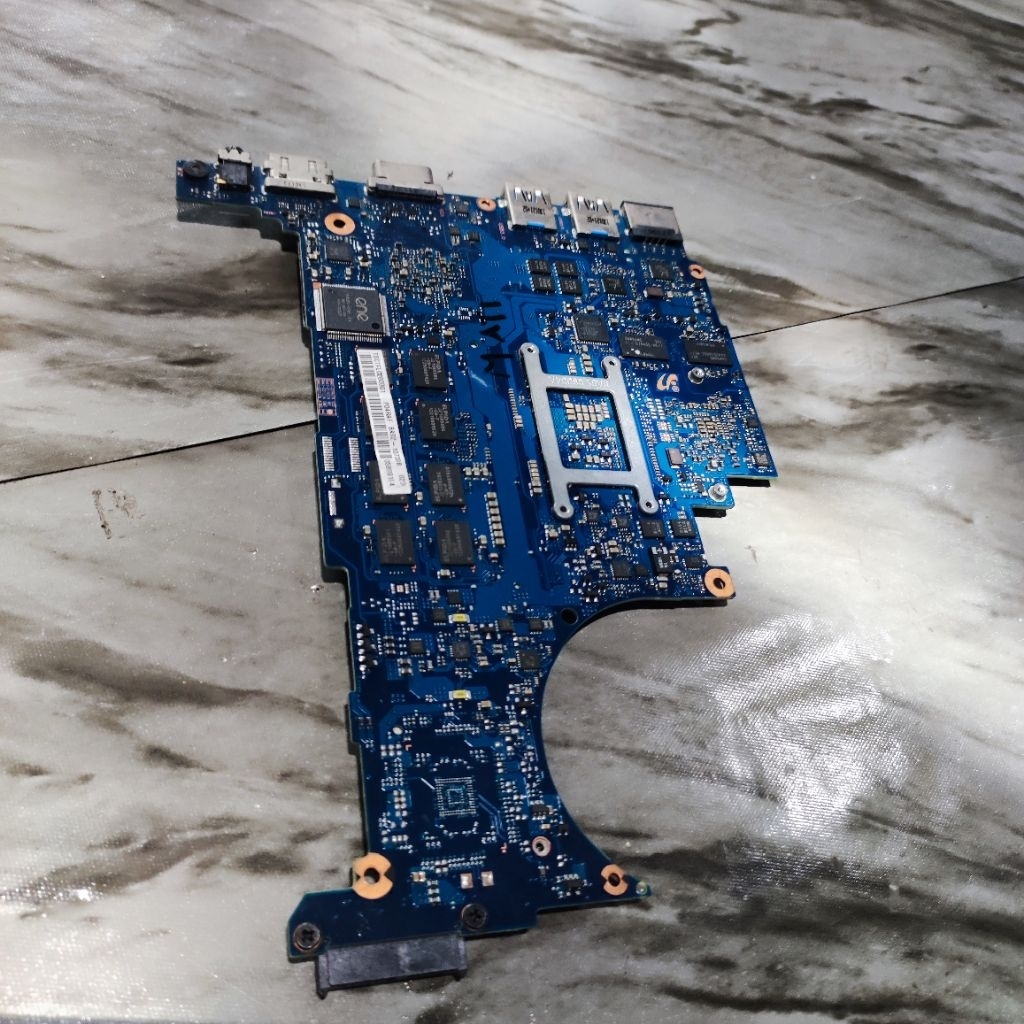 motherboard Mainboard Mobo mati laptop Samsung NP535